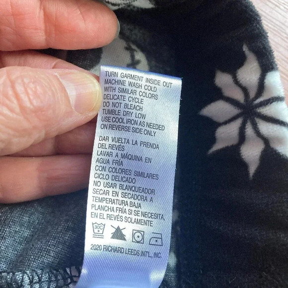 Disney Tim Burton's The Nightmare Before Christmas Fleece Pajamas, Size Small - Picture 15 of 16